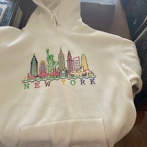 NWOT New York Skyline Hoodie